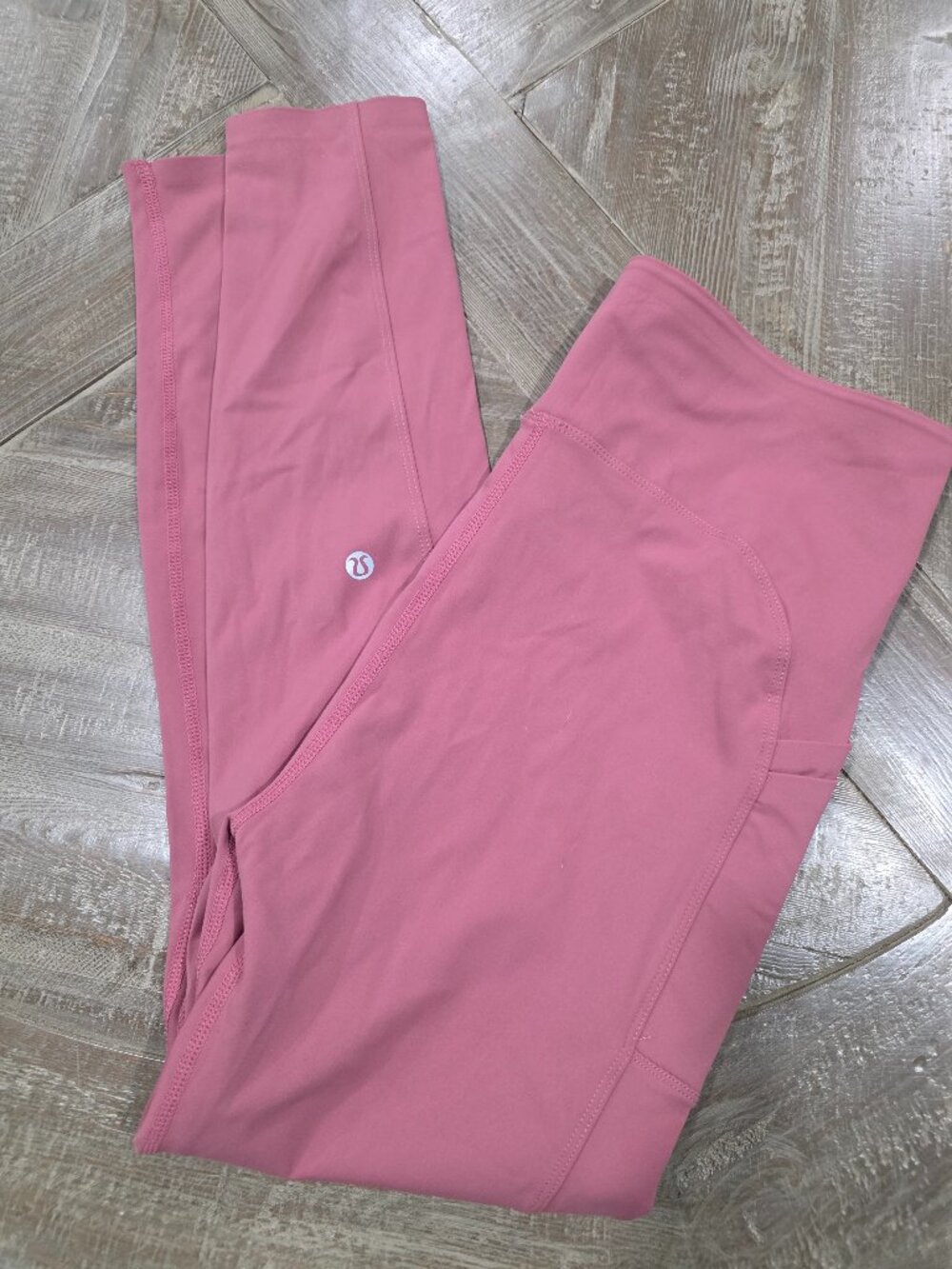 Lululemon Pink Leggings Sz 8